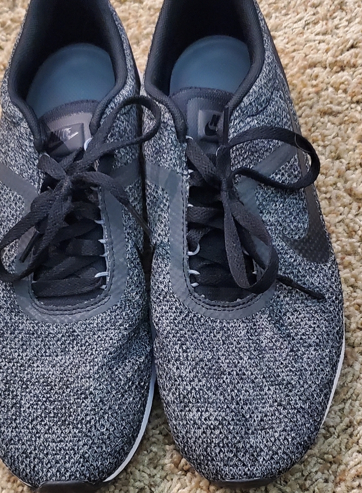 Mens Nike shoes